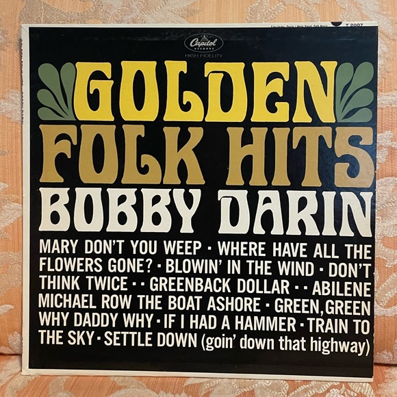✌️ Vintage Golden Folk Hits Bobby Darin 1963 Capitol Records Vinyl ✌️ - Picture 1 of 4